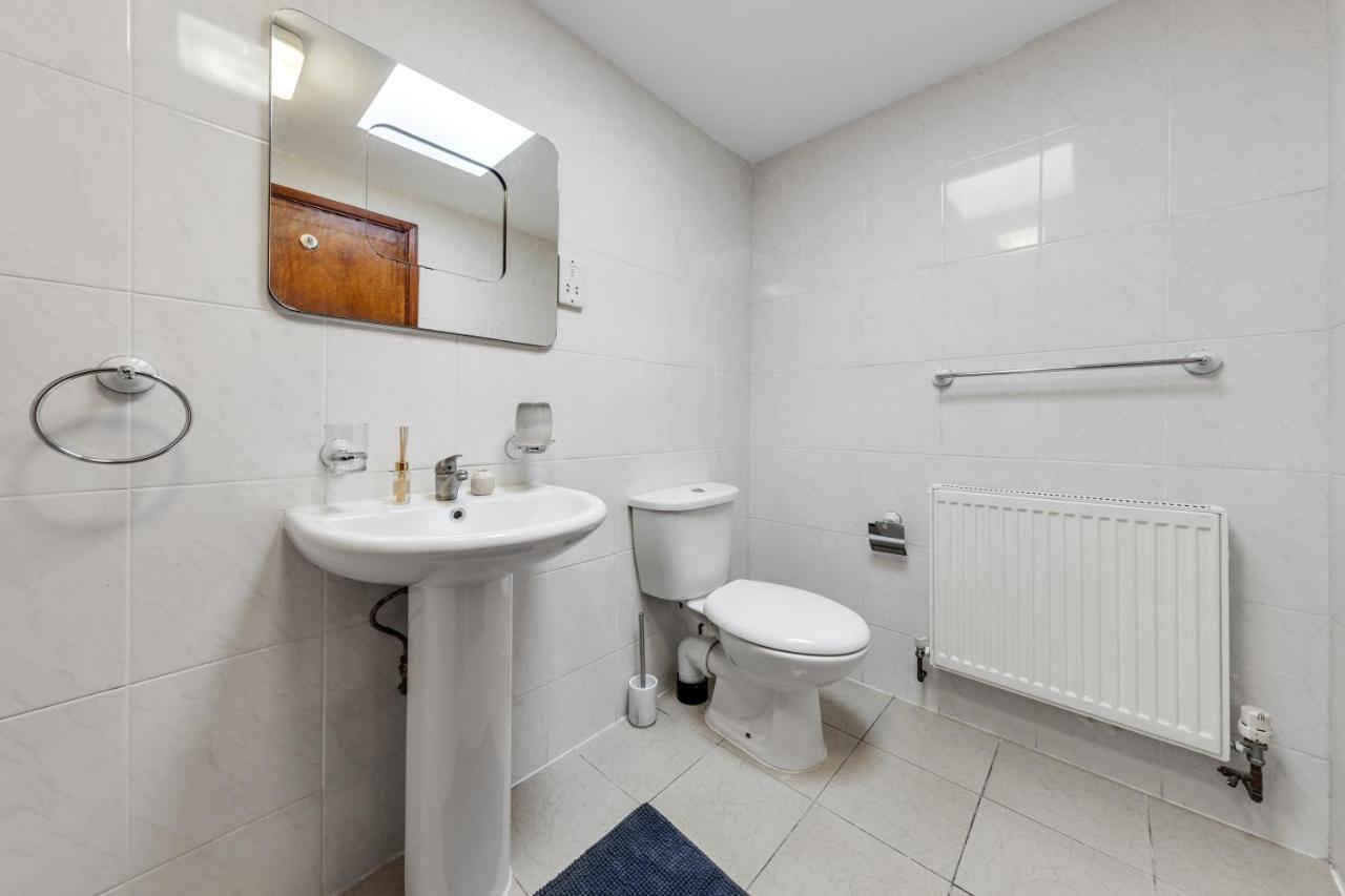 Cozy 1 Bed/Sleep 3/ London Apartment Bagian luar foto